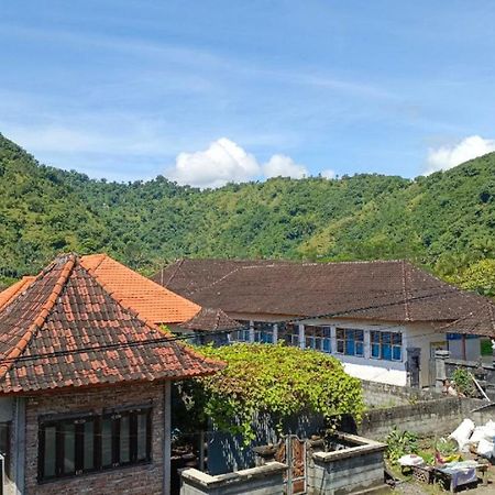 Local Hostel Amed Luaran gambar