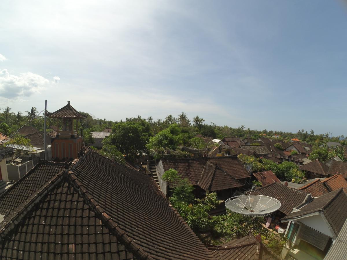 Local Hostel Amed Luaran gambar