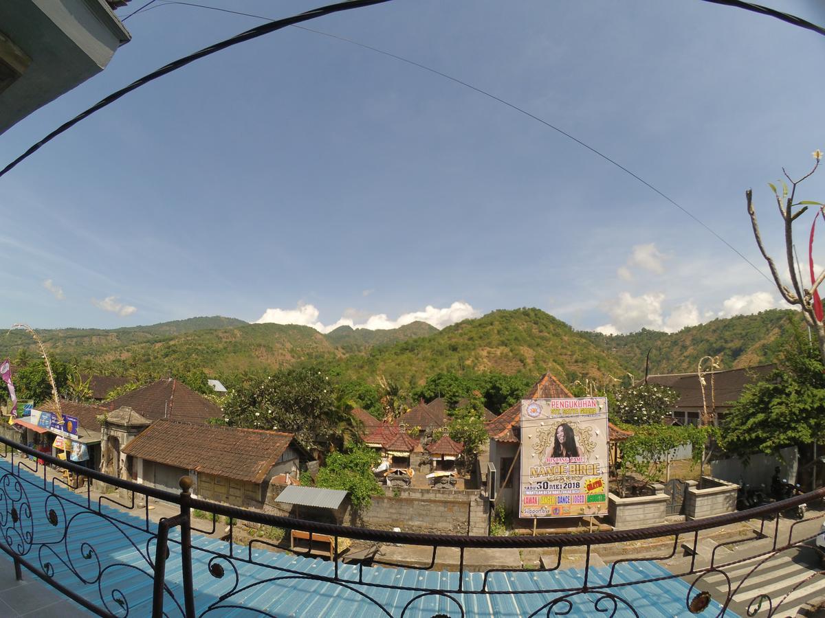 Local Hostel Amed Luaran gambar
